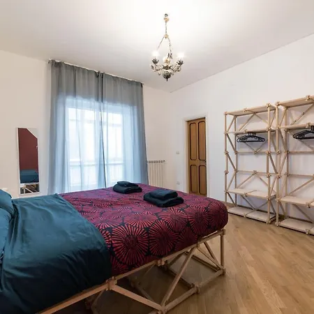 Emanuele בית הארחה בארי