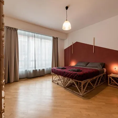 Emanuele בית הארחה *